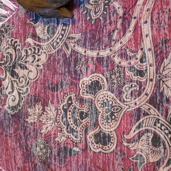 Maurices size 2X burnout tee. Abstract floral design *EUC* - Picture 11 of 11